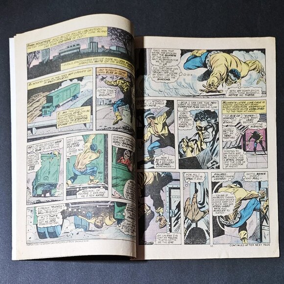 Power Man 17 🔑 issues (1974) - Picture 2 of 8